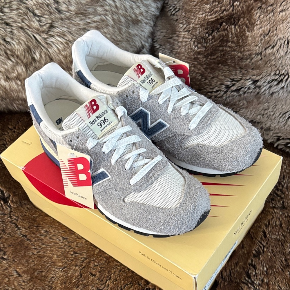 New Balance 996 Sneakers Made in USA Suede and Mesh in Gray-Mens Size 8